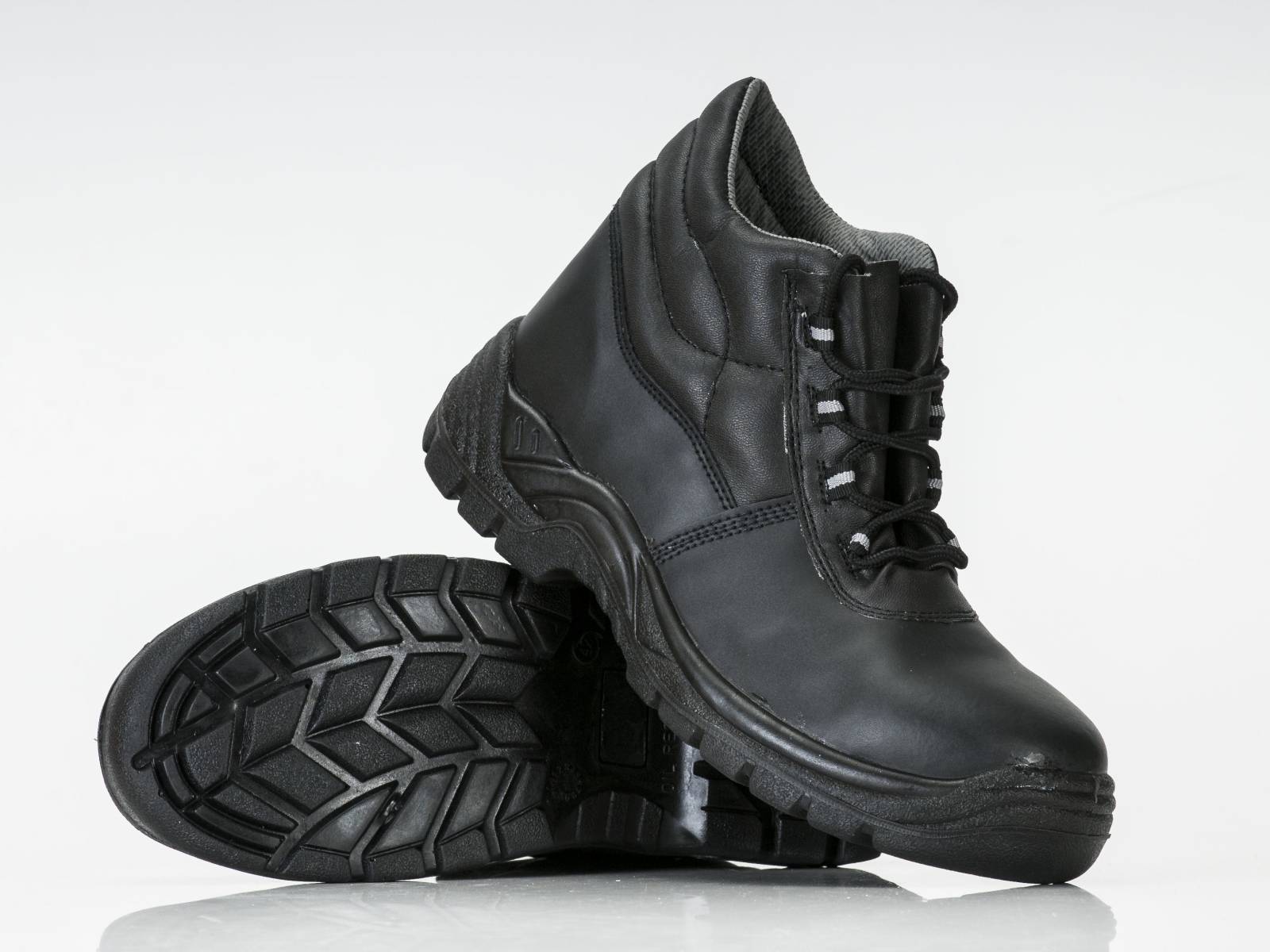 Portwest Schoenen FC10 zwart(BK)