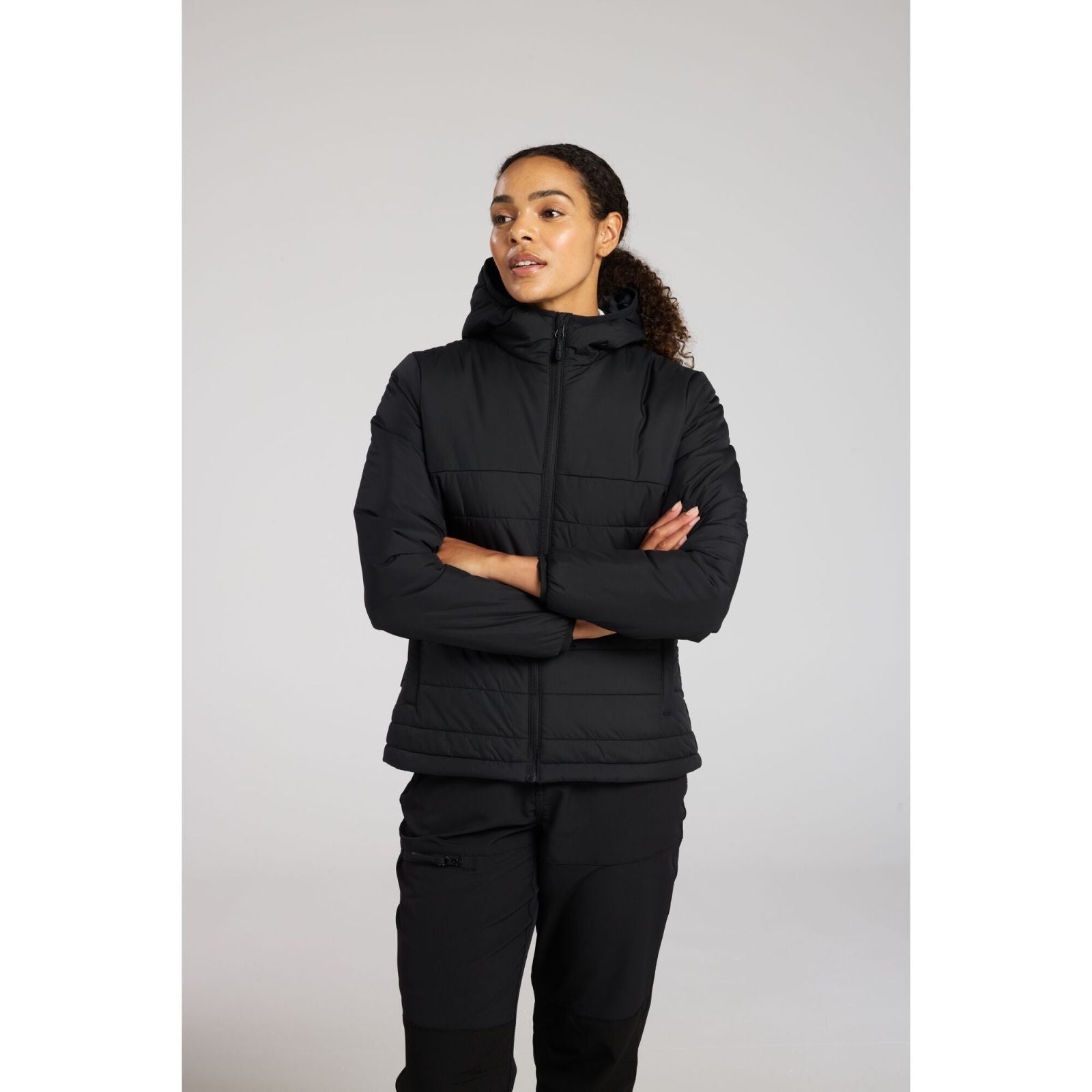 Portwest Dames regenkleding Alle Weersomstandigheden Jas S613 professioneel dames capuchon gevoerd baffle zwart(BK)