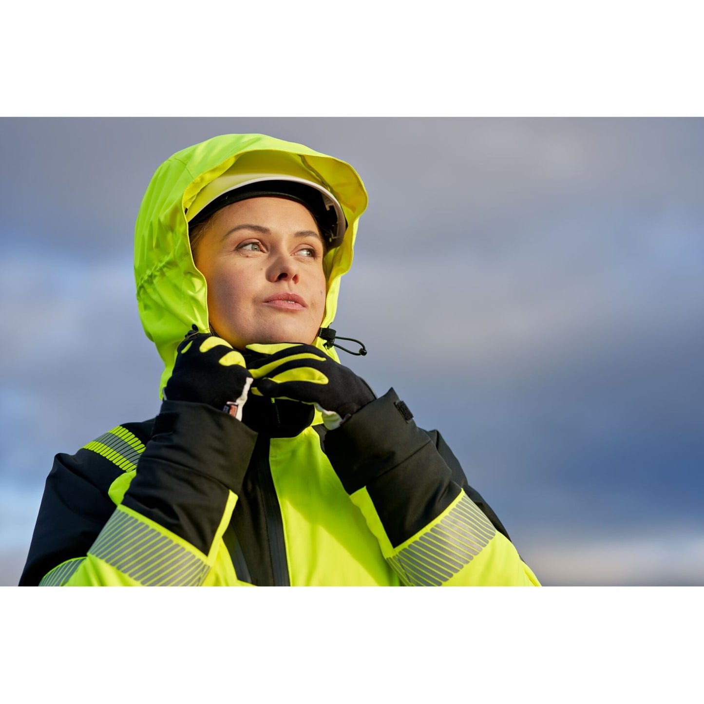 Portwest PW3 Hoge zichtbaarheid Winterjack T162 Hi-Vis Dames geel-zwart(YB)